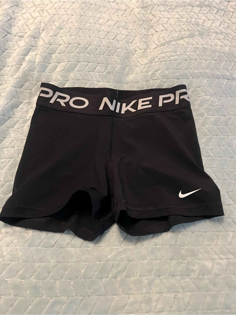 Nike Pro Women's Black Performance Shorts GUC tag has been removed. Size small